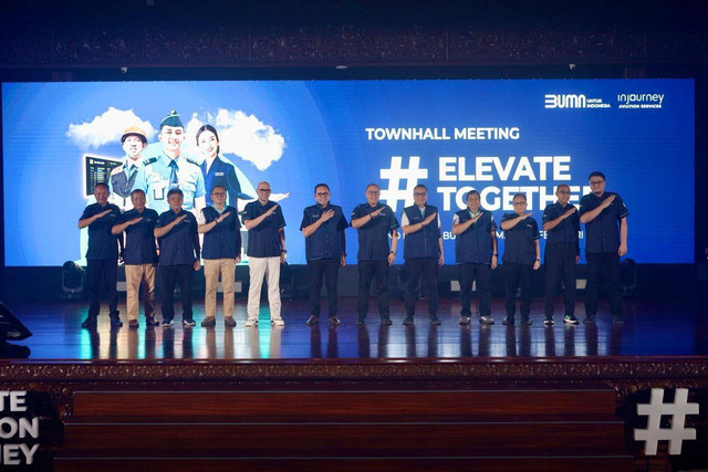 Jajaran petinggi PT Integrasi Aviasi Solusi atau InJourney Aviation Services (IAS). Foto: IAS