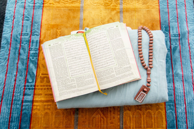 Ilustrasi Sifat Wajib Allah. Foto: Unsplash/Unsplash+