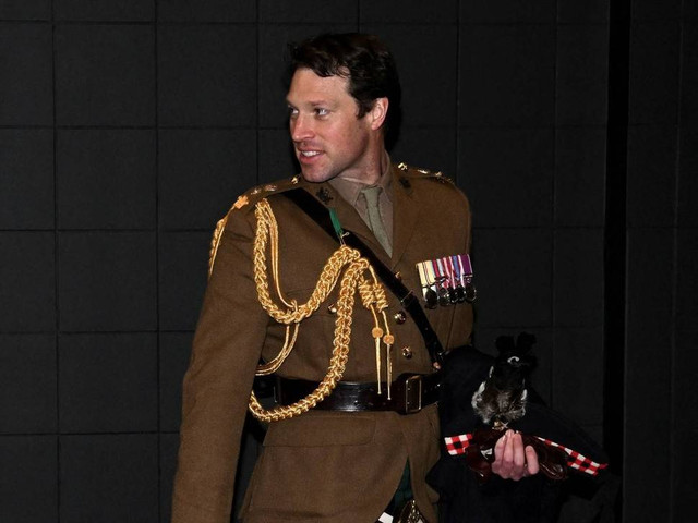 Kaki tangan Raja Charles III, Letnan Kolonel Johnny Thompson. Foto: Paul ELLIS/POOL/AFP