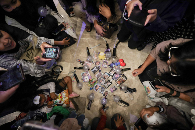 Suasana acara kumparan hangout Noraebang Special Edition BTS di The Park Pejaten, Sabtu 24 Februari 2024. Foto: Jamal Ramadhan/kumparan