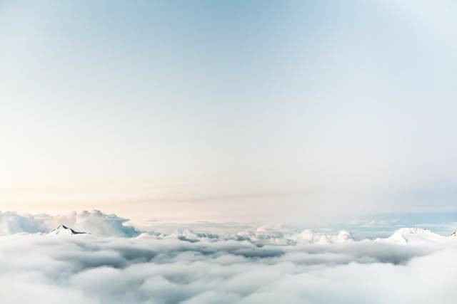 Ilustrasi Mengapa Awan Tidak Jatuh?. Sumber: Pexels/Snapwire
