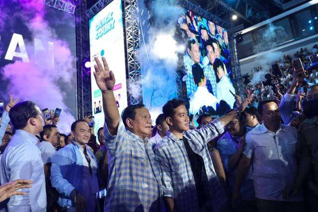 Ilustrasi kemenangan Prabowo-Gibran dalam Anomali makan siang gratis. Sumber (kemenangan Pemilihan Presiden 2024 versi quick count di Istora Senayan, Jakarta, Rabu (14/2/2024). Foto: Dok. Istimewa