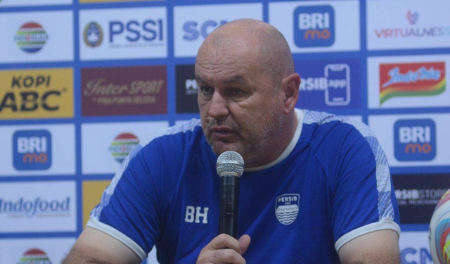 Pelatih Persib Bandung, Bojan Hodak. Foto: PERSIB.co.id/Barly Isham