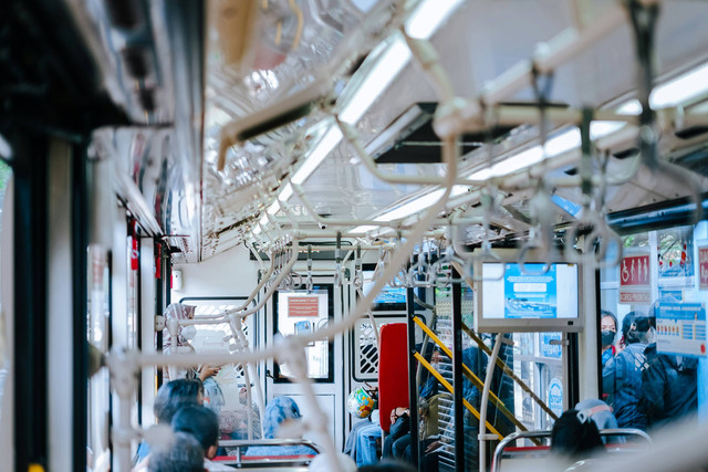 Rute Baru TransJakarta. Foto hanya sebagai ilustrasi, bukan tempat sebenarnya. Sumber: Unsplash/muhammad arief.