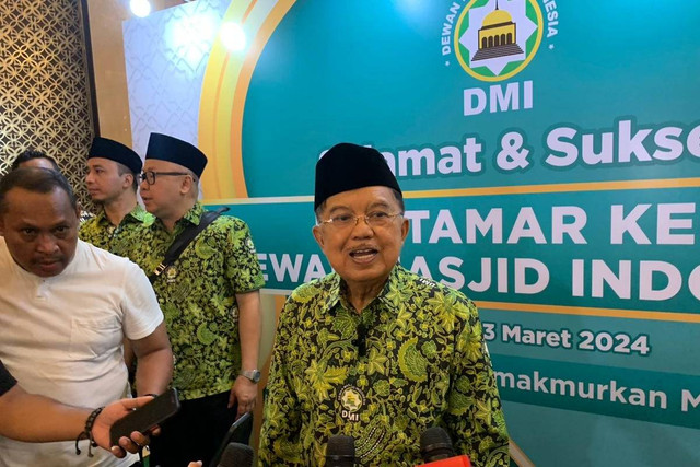 Wapres ke 10 dan 12 RI sekaligus Ketua DMI Jusuf Kalla di Mukatamar DMI, Jumat (1/3/2024). Foto: Paulina Herasmaranindar/kumparan