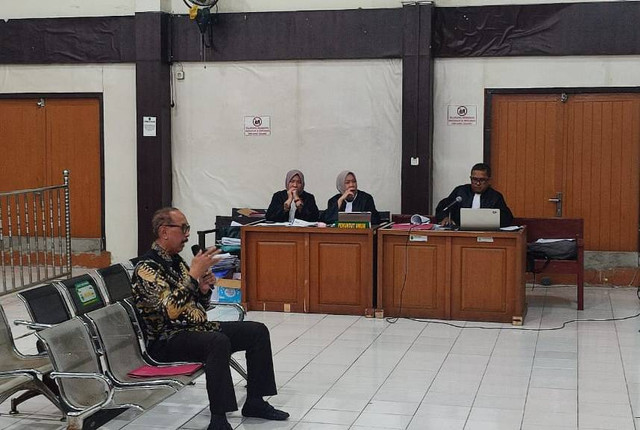 Saksi ahli yang dihadirkan JPU Sumsel saat memberikan keterangan di persidangan. (ist)