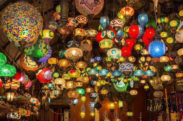 Ilustrasi bazaar Ramadan. Foto: Shutterstock
