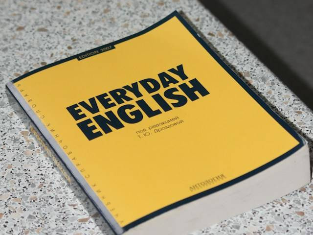 Ilustrasi contoh kalimat because of. Sumber: unsplash.com/IvanShilov.