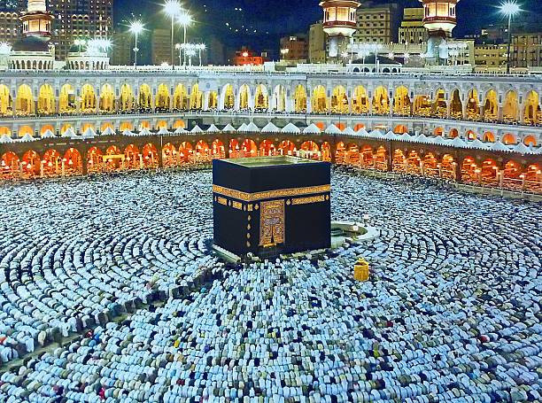 Ilustrasi Hikmah Melaksanakan Ibadah Haji, Foto: Unsplash/prmustafa.