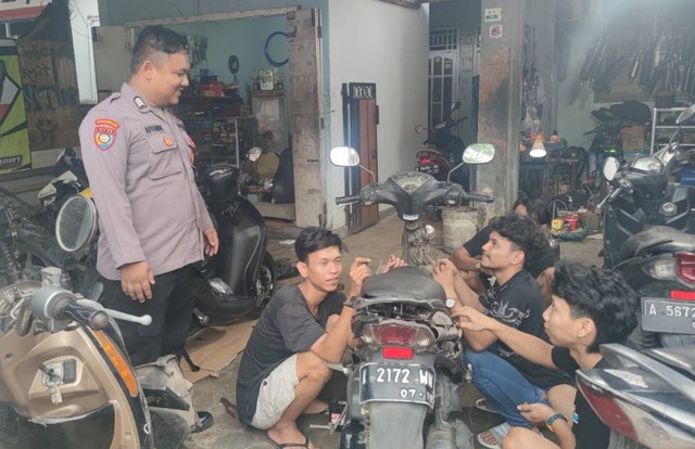 Affandi Bhabinkamtibmas Polsek Cibeber/ humas polres Cilegon 