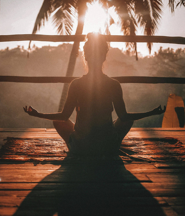 Ilustrasi Meditasi, Foto Unsplash/ Jared Rice