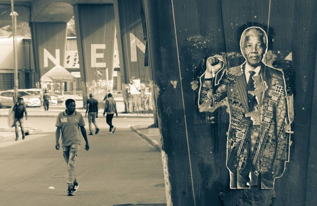 Ilustrasi Latar belakang Munculnya Masalah Apartheid - Sumber Unsplash/Gregory Fullard