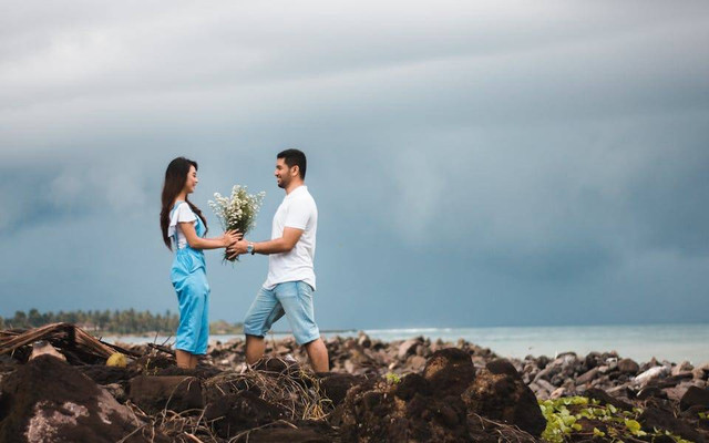 Ilustrasi cara menenangkan pasangan yang sedang ada masalah. Sumber: Vija Rindo Pratama/pexels.com