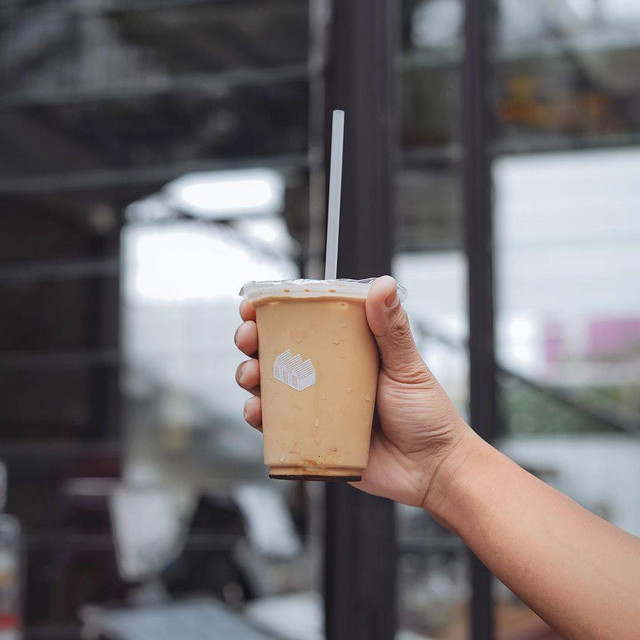 Menu Kopi Nako lengkap dan harganya 2024. Foto: Instagram @kopinako.id
