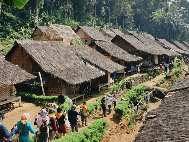 Teras Sunda Cibiru. Foto hanya ilustrasi, bukan tempat sebenarnya. Sumber: Unsplash/yulia agnis