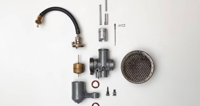 Toko sparepart motor Bandung. Foto hanyalah ilustrasi bukan tempat sebenarnya. Sumber: Unsplash/Alexander Andrews