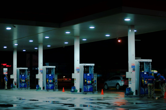 Ilustrasi untuk Mengapa Biosolar dapat Digunakan sebagai Energi Alternatif. Sumber: Unsplash/Juan Fernandez