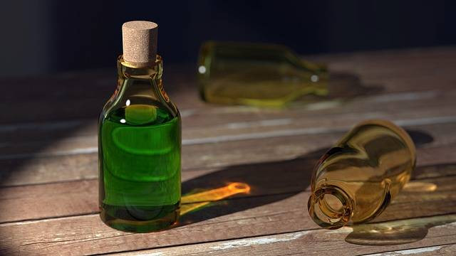 Ilustrasi kegunaan etilen glikol. Sumber foto: Pixabay.com