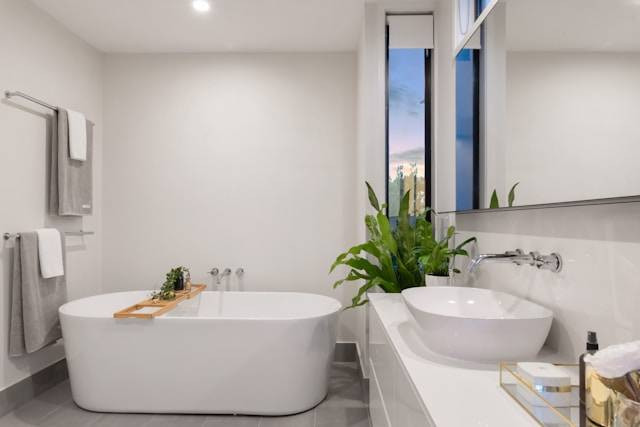 Apakah Boleh Sahur Dulu Baru Mandi Wajib? Foto Hanya Ilustrasi. Sumber Foto: Unsplash.com/Steven Ungermann