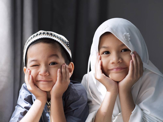 Ilustrasi anak puasa. Foto: Mama Belle and the kids/Shutterstock
