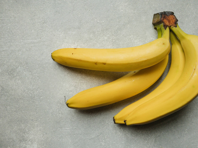 Ilustrasi Cara Membuat Pisang Ijo. Foto: Unsplash/Anastasia Eremina