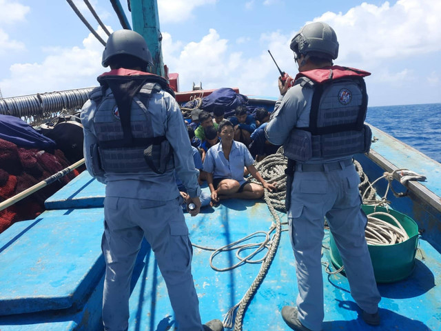 Bakamla RI Tangkap Kapal Vietnam Curi Ikan Di Laut Natuna Utara (Sumber Foto: Bakamla RI, 2023)