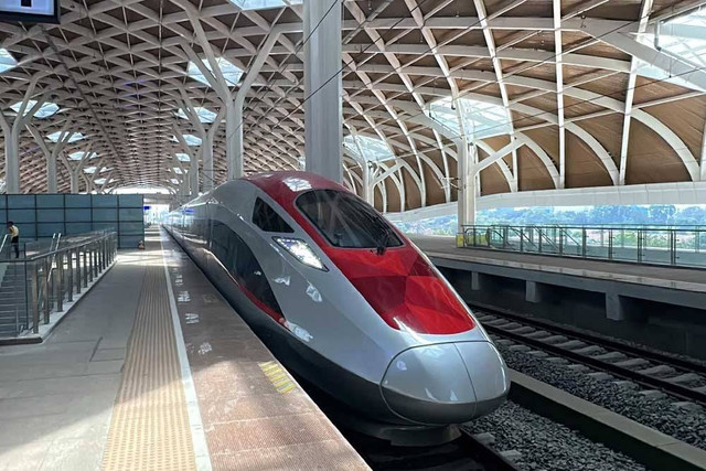 Kereta Cepat di Stasiun Halim / Dok. KCIC