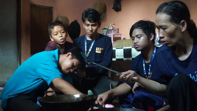 sumber: dokumen pribadi (proses pembuatan kue cucur)