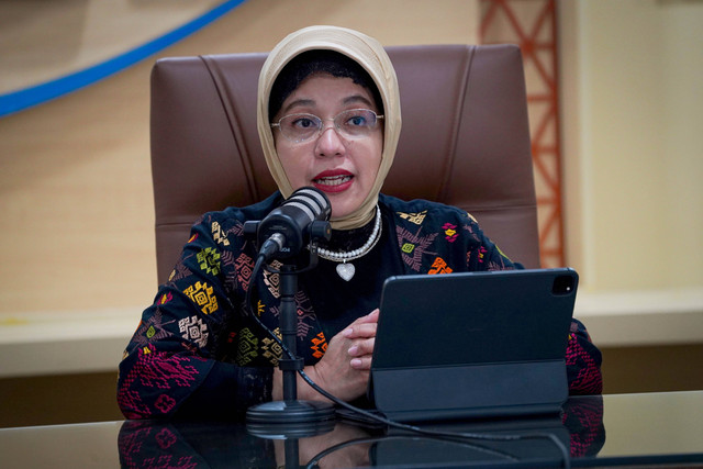 Plt. Kepala BPS Amalia Adininggar Widyasanti dalam konferensi pers di Kantor Pusat BPS, Jumat (15/3). Foto: Dok. Plt. Kepala BPS