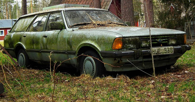 Ilustrasi korosi pada mobil. Foto: Pexels
