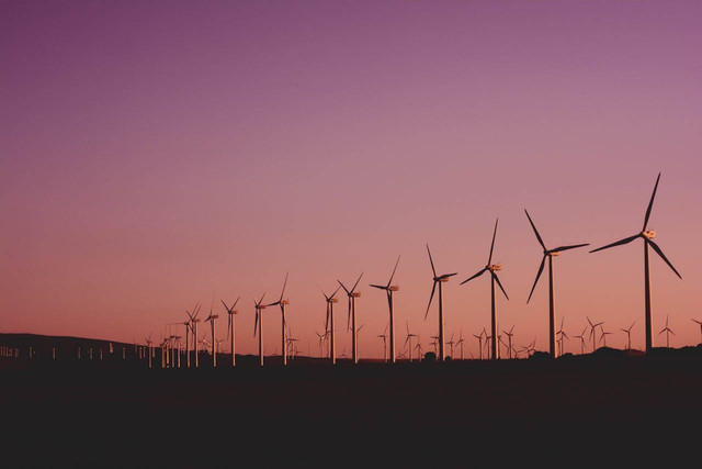 Ilustrasi Contoh Sumber Energi Listrik yang Ramah Lingkungan, foto:pexels