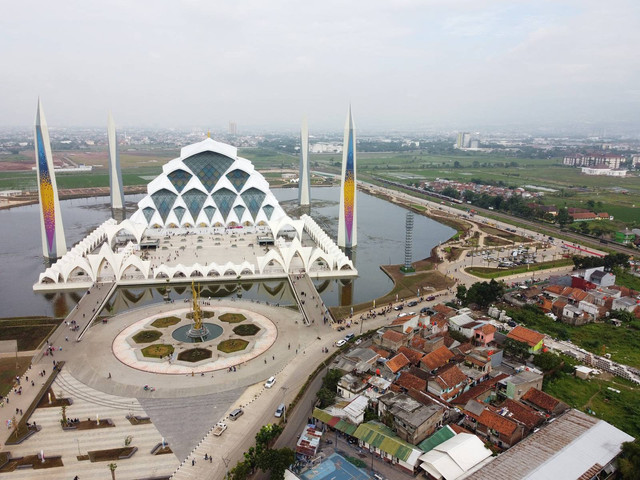 Ilustrasi Ketentuan Shalat Witir, sumber: unsplash/DimasRachmatsyah