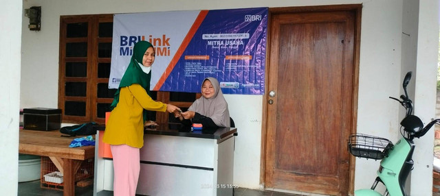 Kios AgenBRILink milik Caryati. Foto: Dok. BRI