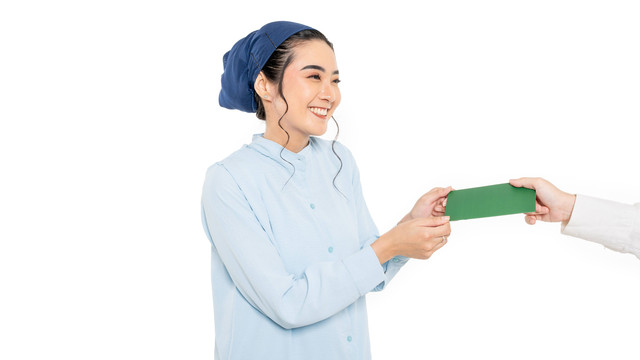 Ilustrasi THR. Foto: Another Happiness/Shutterstock