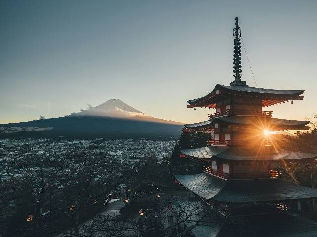 Ilustrasi mengapa di jepang sering terjadi gempa bumi. Sumber: unsplash.com/TianshuLiu.