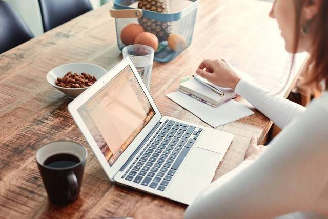 Ilustrasi cara cek pendataan non-ASN untuk daftar PPPK. Foto: Pexels.
