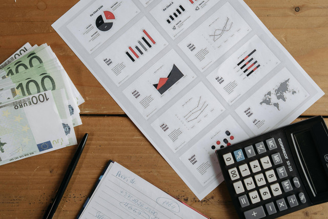 Ilustrasi daftar saldo piutang. Foto: Pexels.com