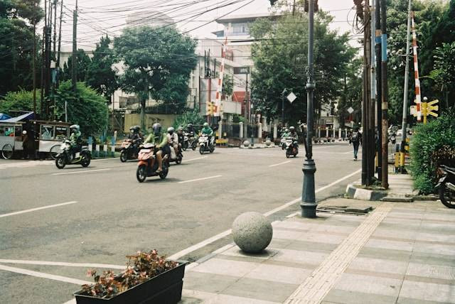 Kenapa Bandung Disebut Paris Van Java. Foto hanya ilustrasi. Sumber foto: Unsplash/Handi