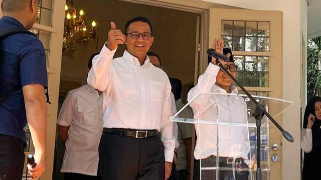 Keterangan resmi dari Paslon 1 Anies Baswedan dan Muhaimin Iskandar di Markas Timnas AMIN di Jakarta, Kamis (21/03). Foto: Haya Syahira/kumparan