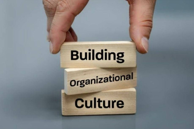 Ilustrasi gambar budaya dan perubahan (Shutterstock)