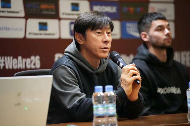 Shin Tae-yong saat Konferensi Pers Jelang Laga Timnas Indonesia vs Vietnam di Jakarta dalam Kualifikasi Piala Dunia 2026 pada 20 Maret 2024. Foto: PSSI