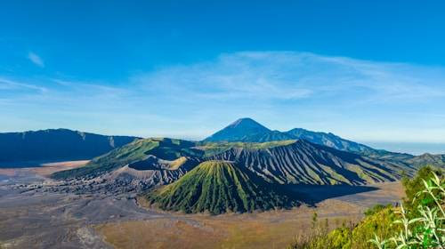 Ilustrasi Adat Istiadat Suku Tengger. Sumber: Unsplash