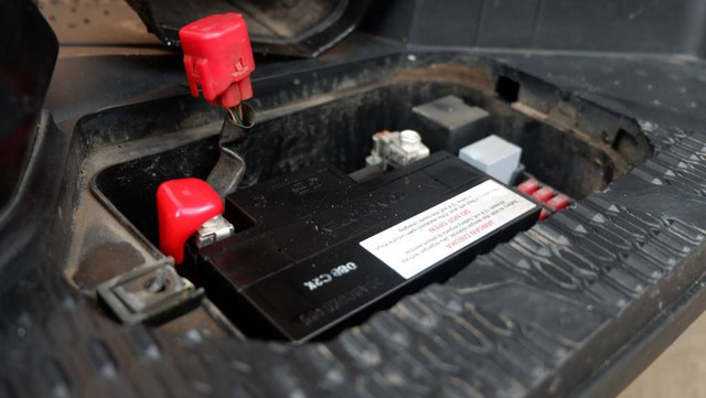 Posisi aki pada Honda Vario 125/150 Foto: Aditya Pratama Niagara/kumparanOTO