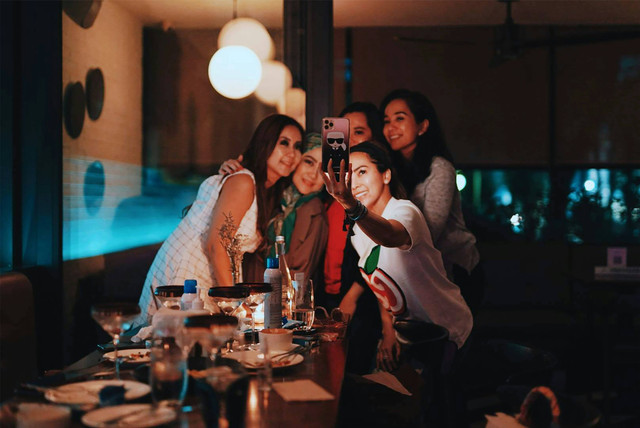 Ilustrasi Tempat Buka Puasa Keluarga di Depok . Unsplash/Rendy Novanto