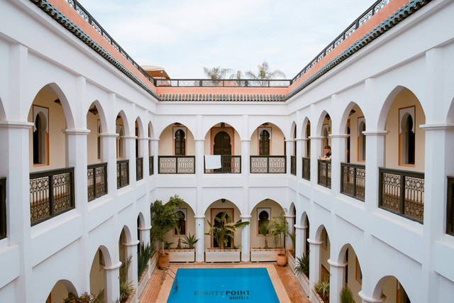 Hotel di Yogyakarta dekat Tempat Wisata. Foto hanya ilustrasi, bukan tempat sebenarnya. Sumber: Unsplash/Toa Heftiba