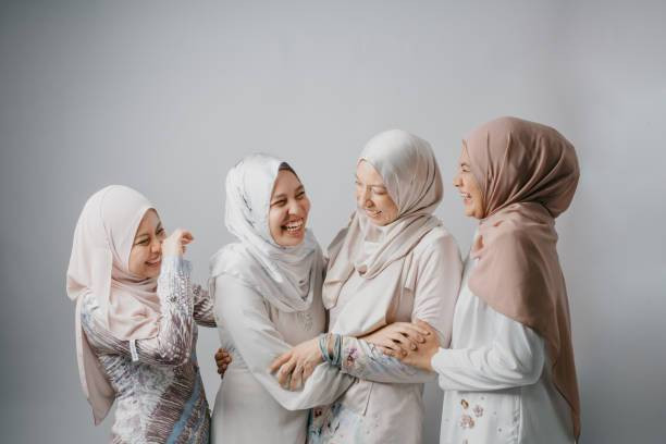Ilustrasi Warna Trend Baju Lebaran 2024, Foto: Unsplash/Rifka Hayati.