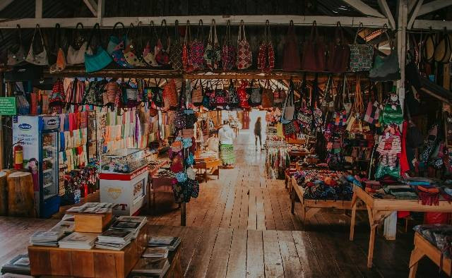 Pasar Kosambi Bandung Buka Jam Berapa. Foto hanya ilustrasi, bukan tempat sebenarnya. Sumber foto: Pexels|Min An