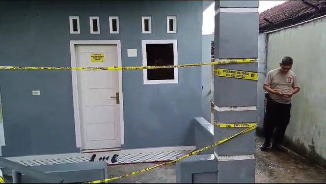 TKP penemuan mayat anggota Polres Lampung Tengah di salah satu penginapan di Kampung Setia Bakti, Kecamatan Seputih Banyak, Lampung Tengah. | Foto: istimewa
