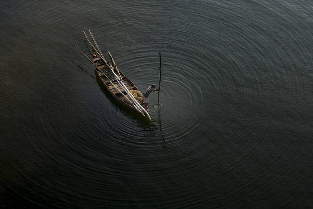 Ilustrasi cara memancing di laut. Foto: Pixabay