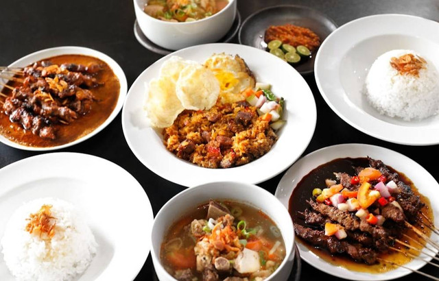 Ilustrasi Mengakhirkan Makan Sahur Termasuk Sunah. Sumber/Unsplash/Haryo Setyadi